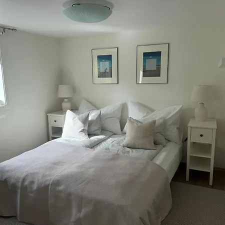 Bright And Modern Apartamento